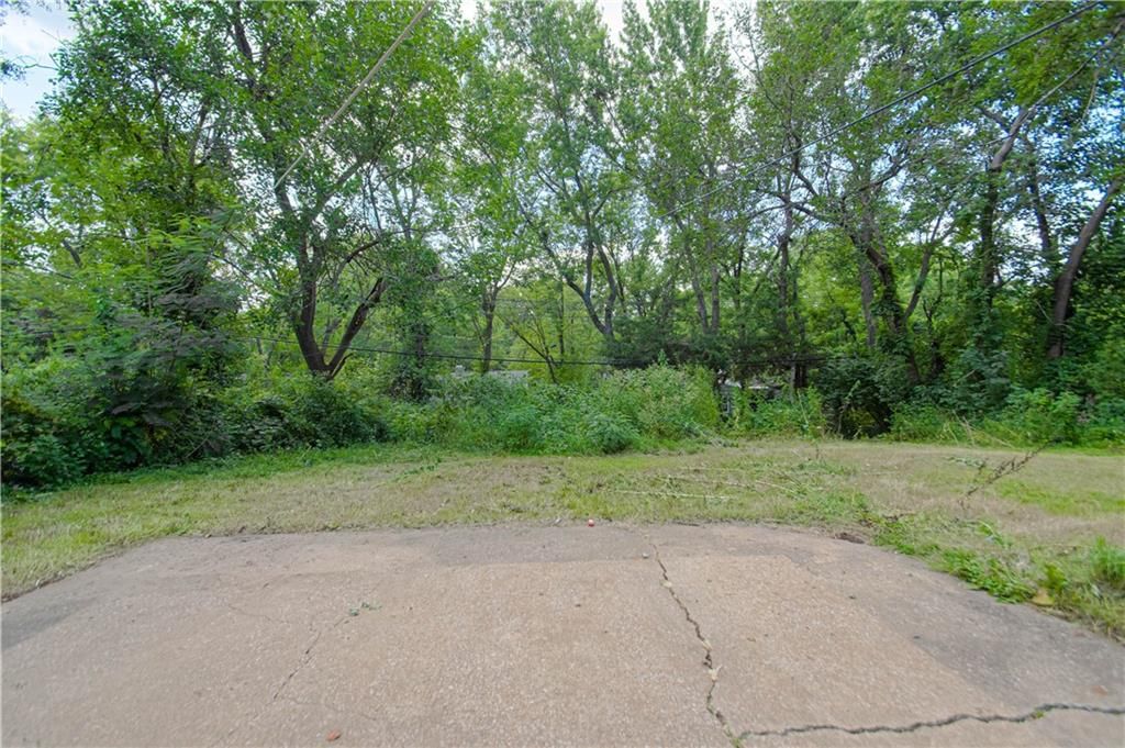 11210 Donnelly Avenue — photo 26
