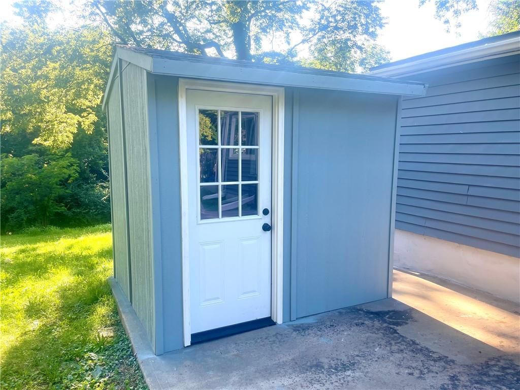 810 N Grand Avenue — photo 10