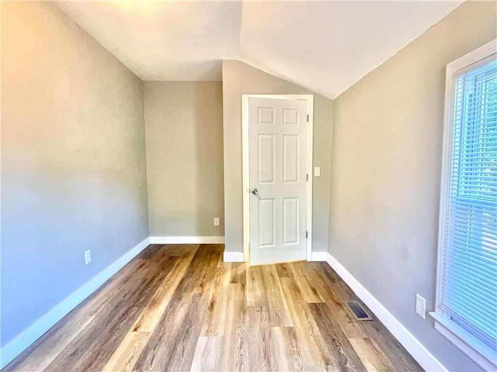 810 N Grand Avenue — photo 22