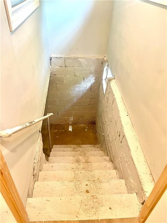 810 N Grand Avenue — photo 28