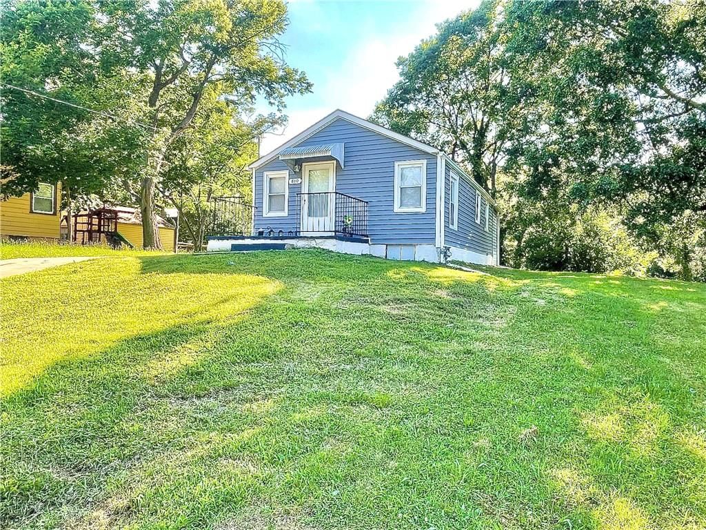 810 N Grand Avenue — photo 34