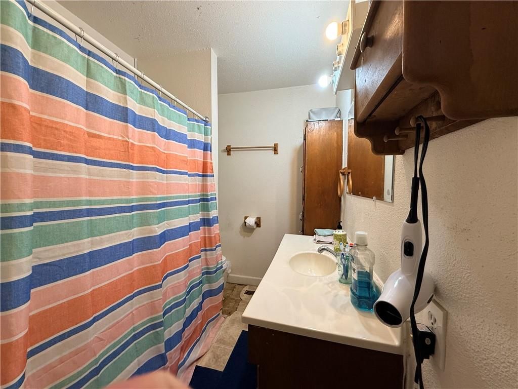2705 S 52nd Street — photo 14