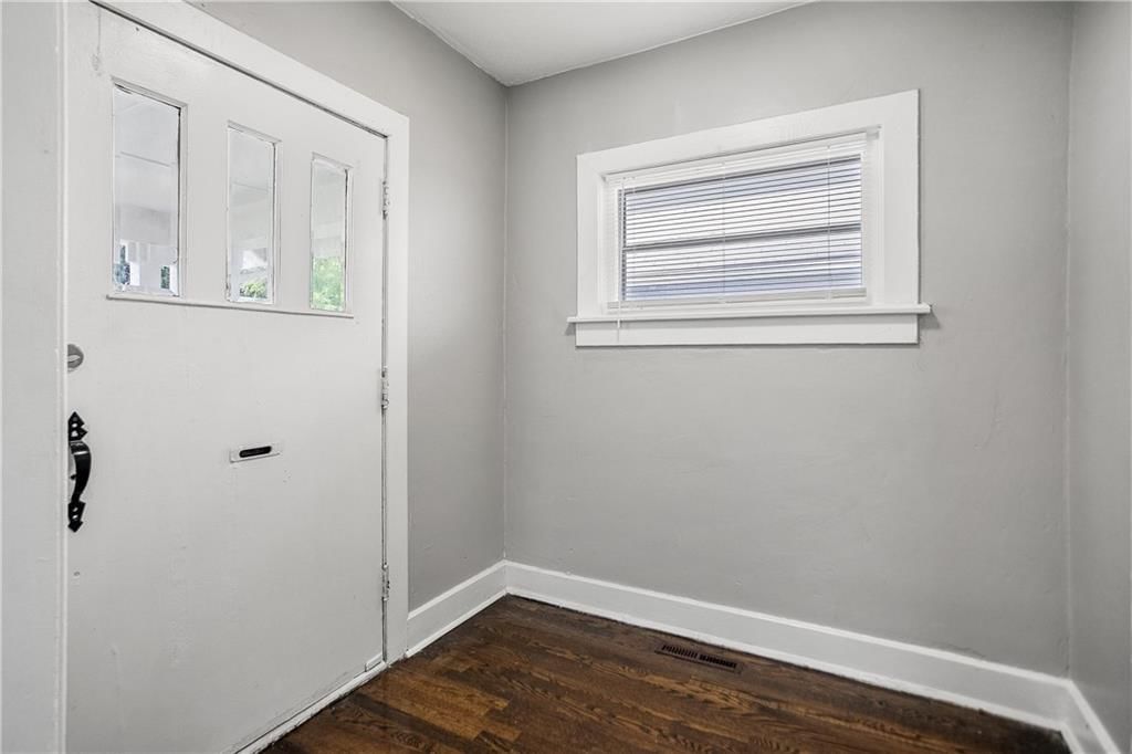 2420 E 42nd Street — photo 26