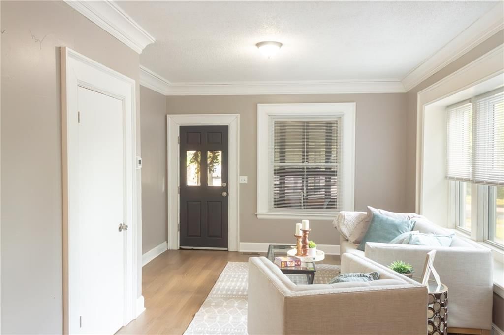 1420 W Walnut Avenue — photo 5