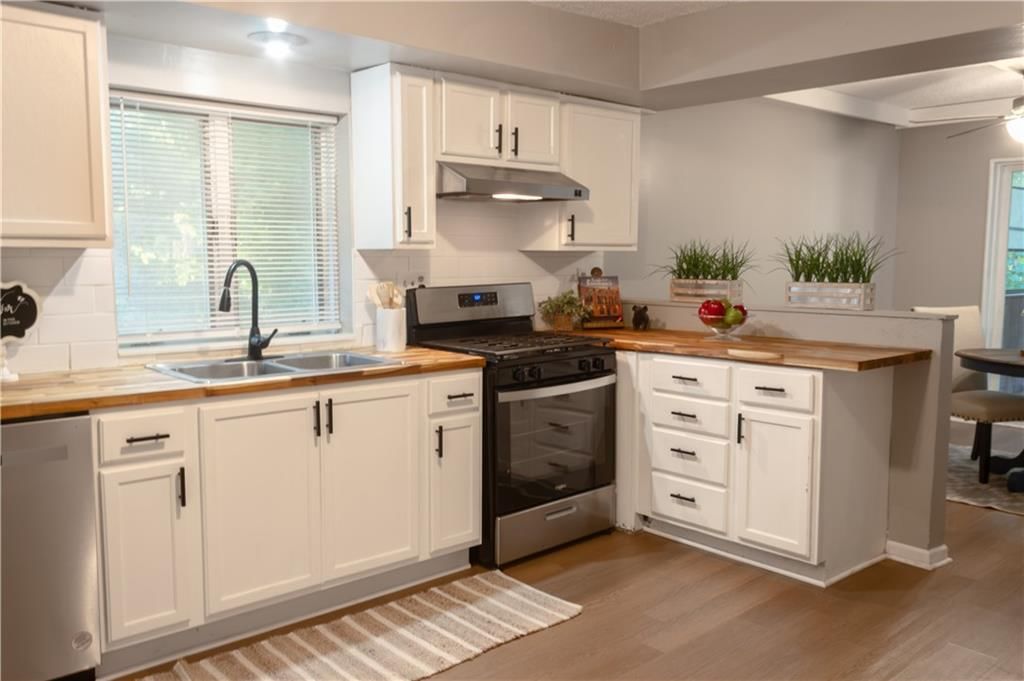 1420 W Walnut Avenue — photo 10