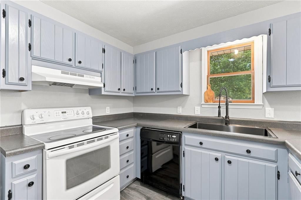 1313 S Barbee Street — photo 9