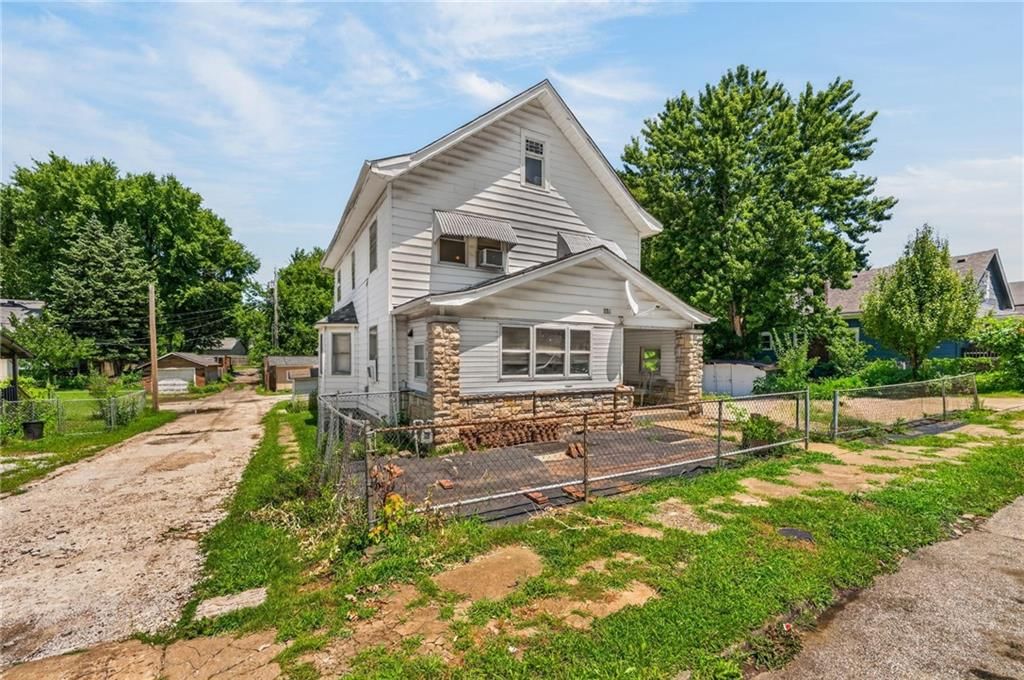 730 Tenny Avenue — photo 3