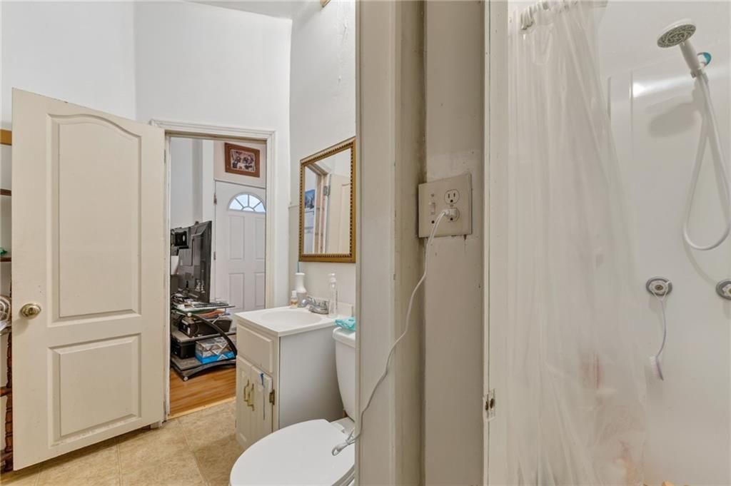 730 Tenny Avenue — photo 22