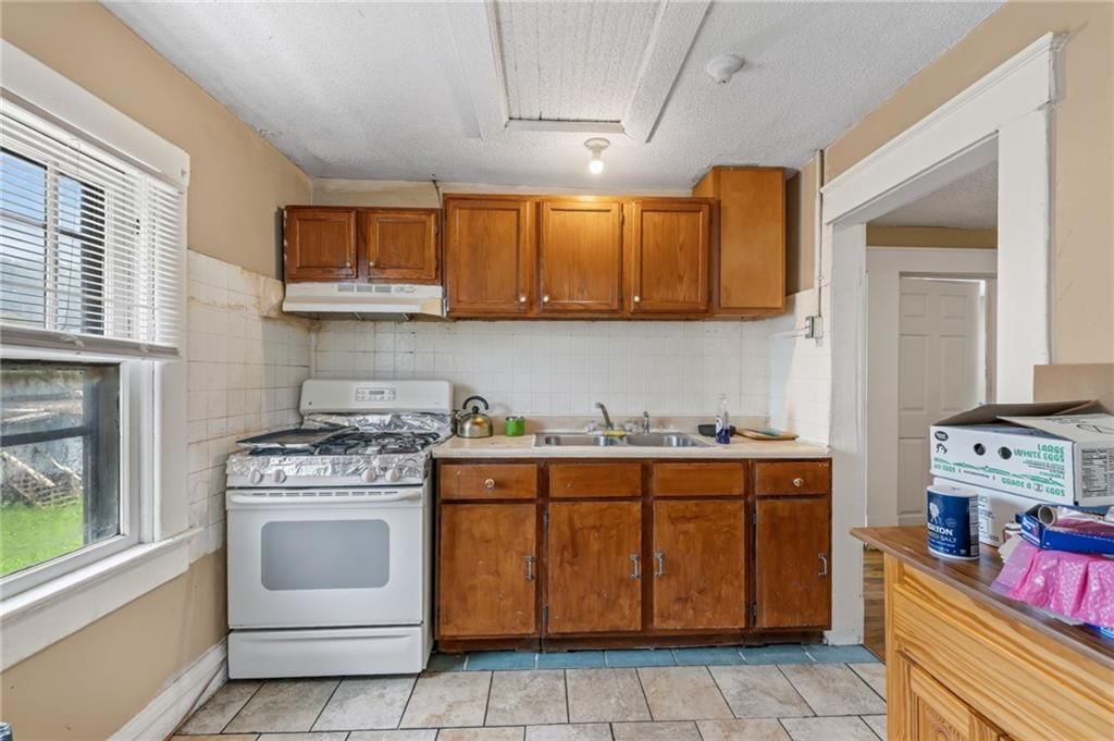 730 Tenny Avenue — photo 40