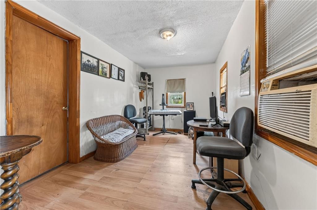 730 Tenny Avenue — photo 55