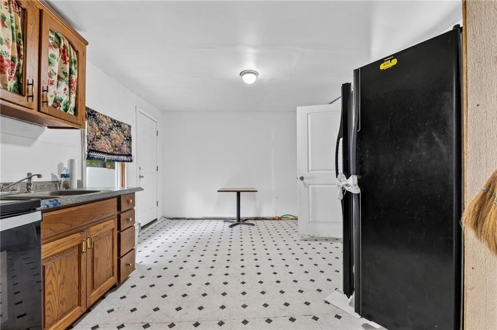 730 Tenny Avenue — photo 78