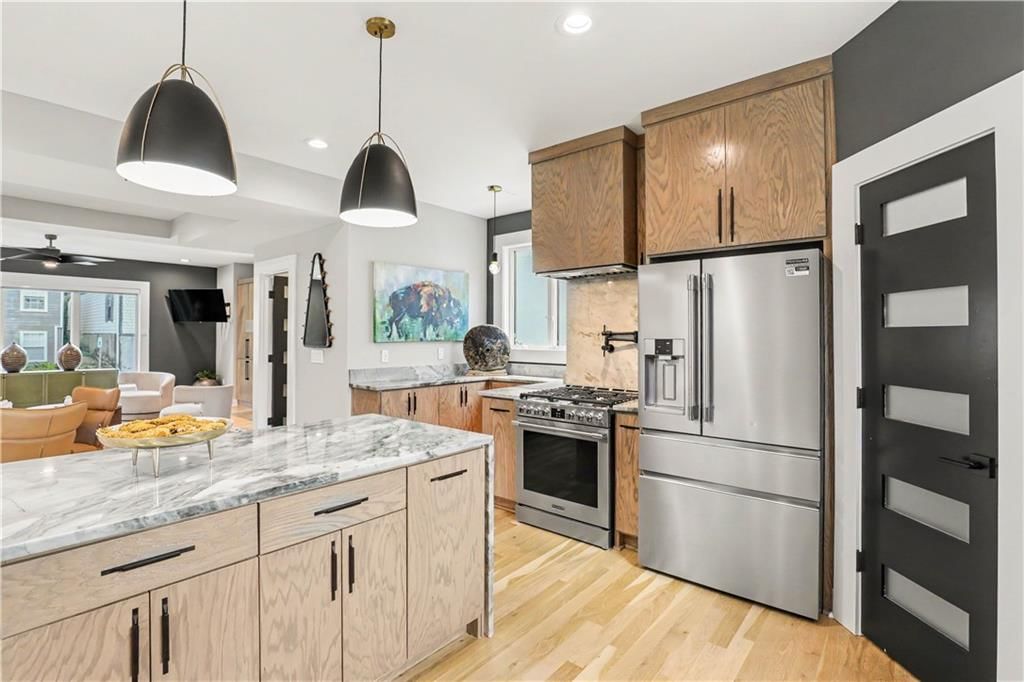 4544 Bell Street — photo 13