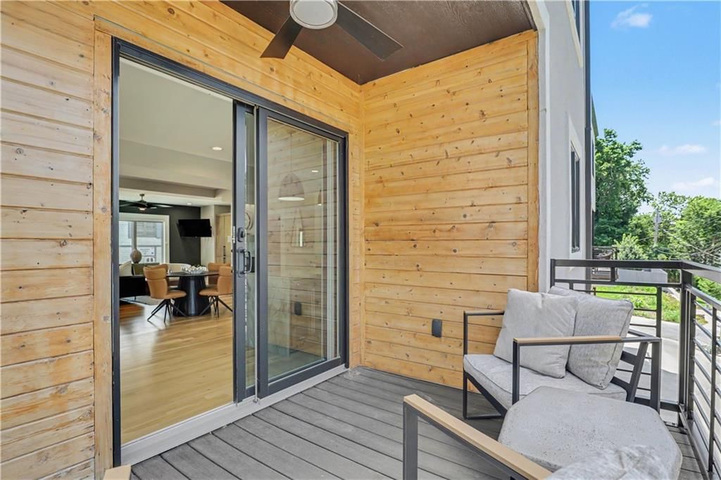 4544 Bell Street — photo 15
