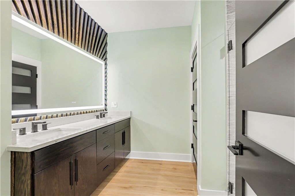 4544 Bell Street — photo 22