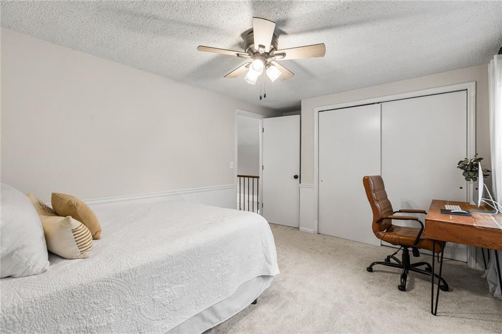 14616 W 90th Street — photo 32