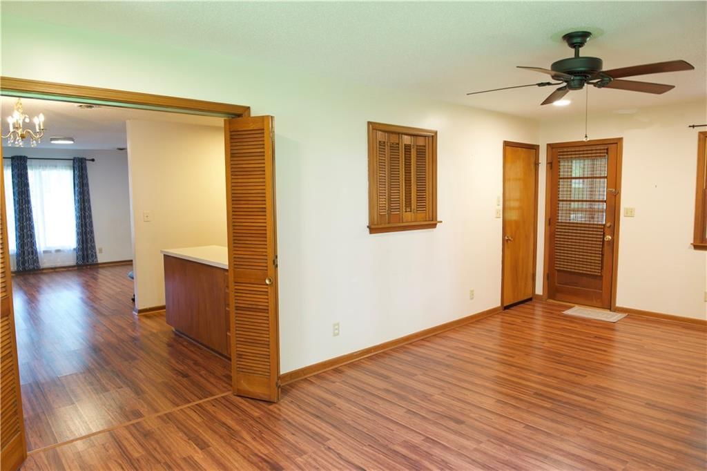 7924 Oakland Avenue — photo 16