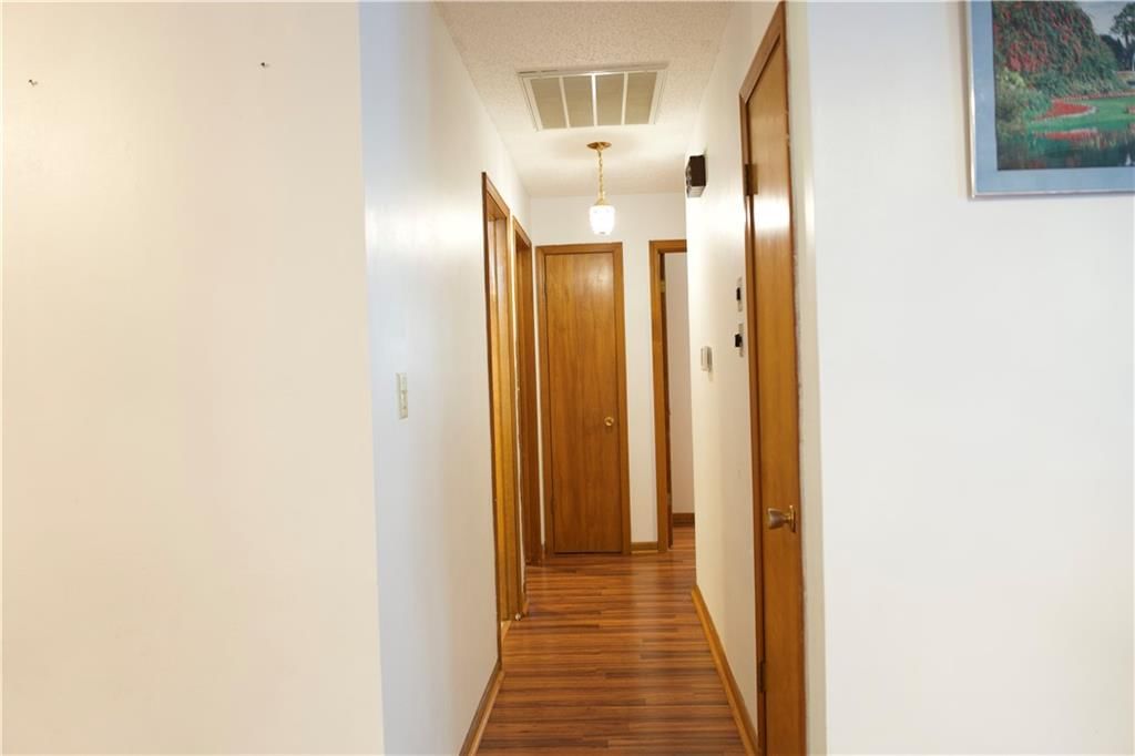 7924 Oakland Avenue — photo 17