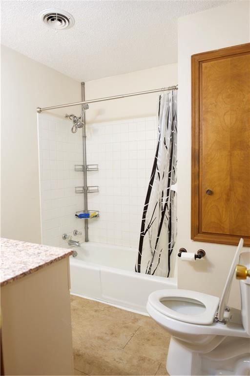 7924 Oakland Avenue — photo 18