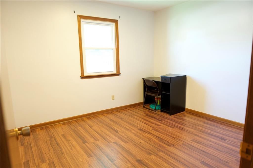 7924 Oakland Avenue — photo 23