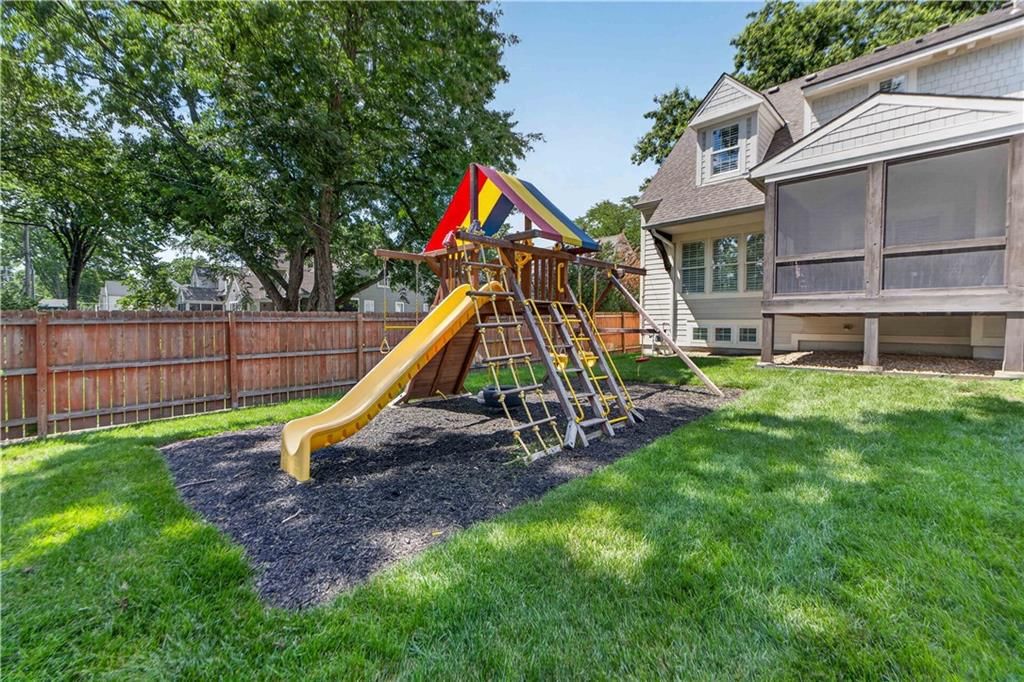 4907 W 69th Terrace — photo 14