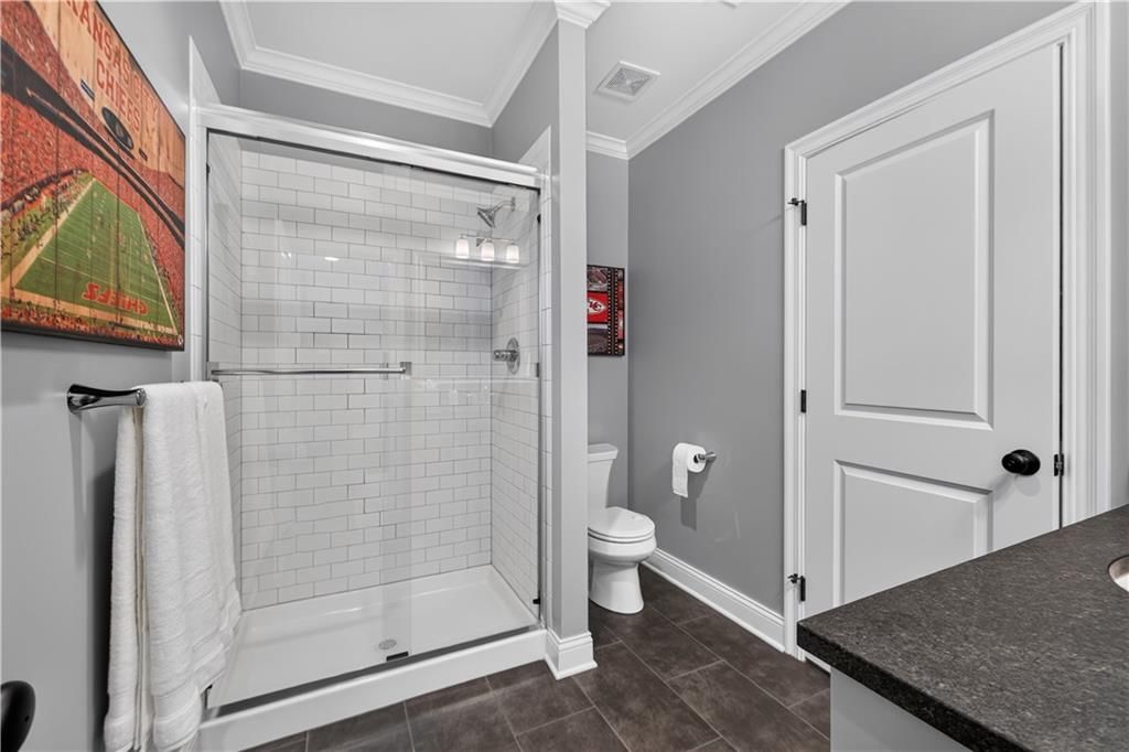 4907 W 69th Terrace — photo 45