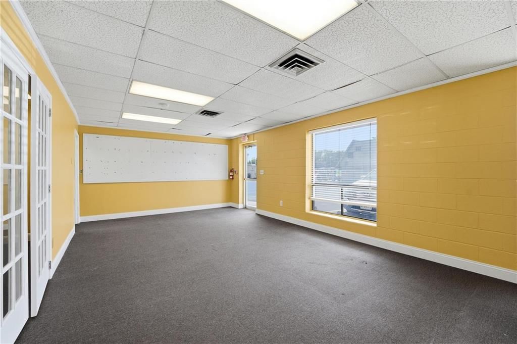 114-120 SW 7 Highway — photo 18