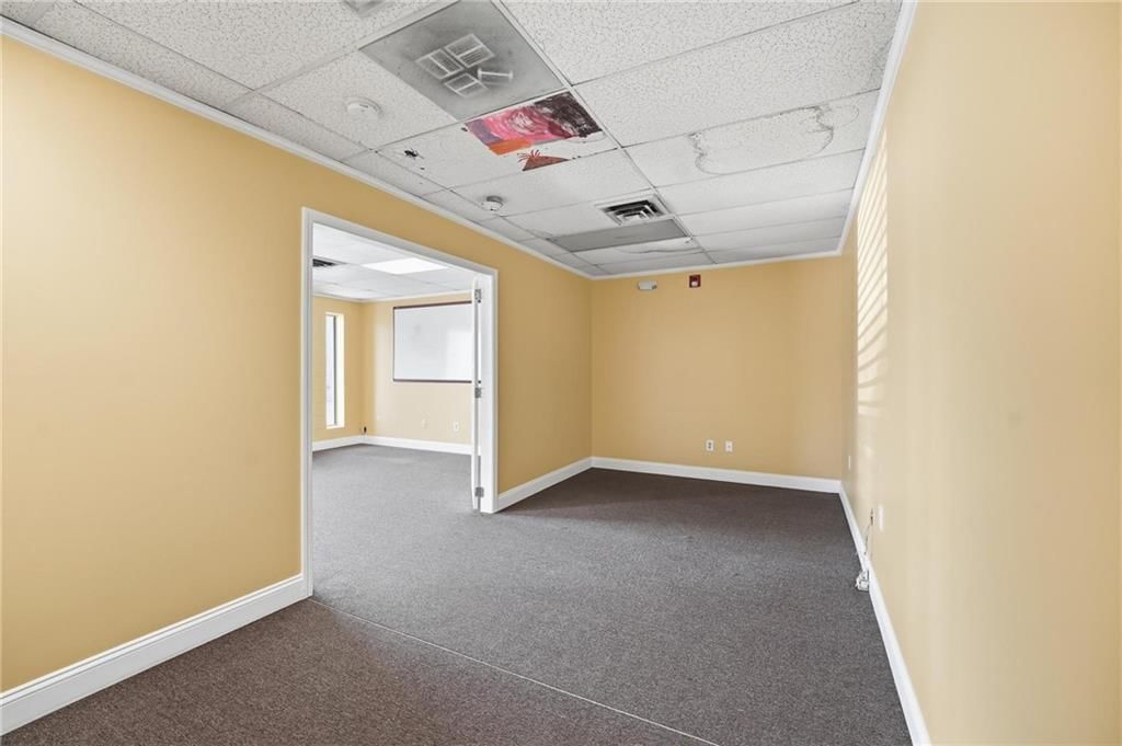 114-120 SW 7 Highway — photo 19