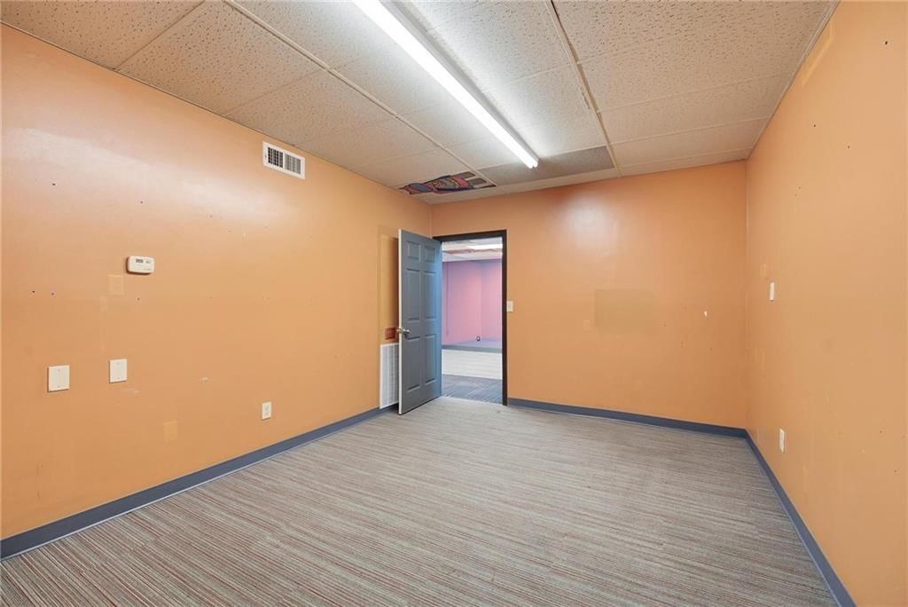 114-120 SW 7 Highway — photo 40