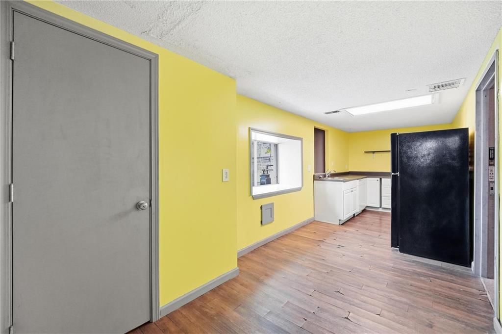 114-120 SW 7 Highway — photo 54
