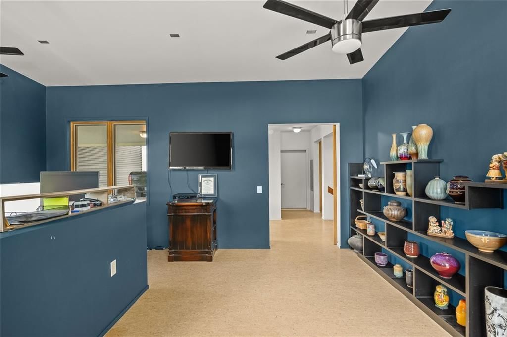 505 S Stanberry Street — photo 23