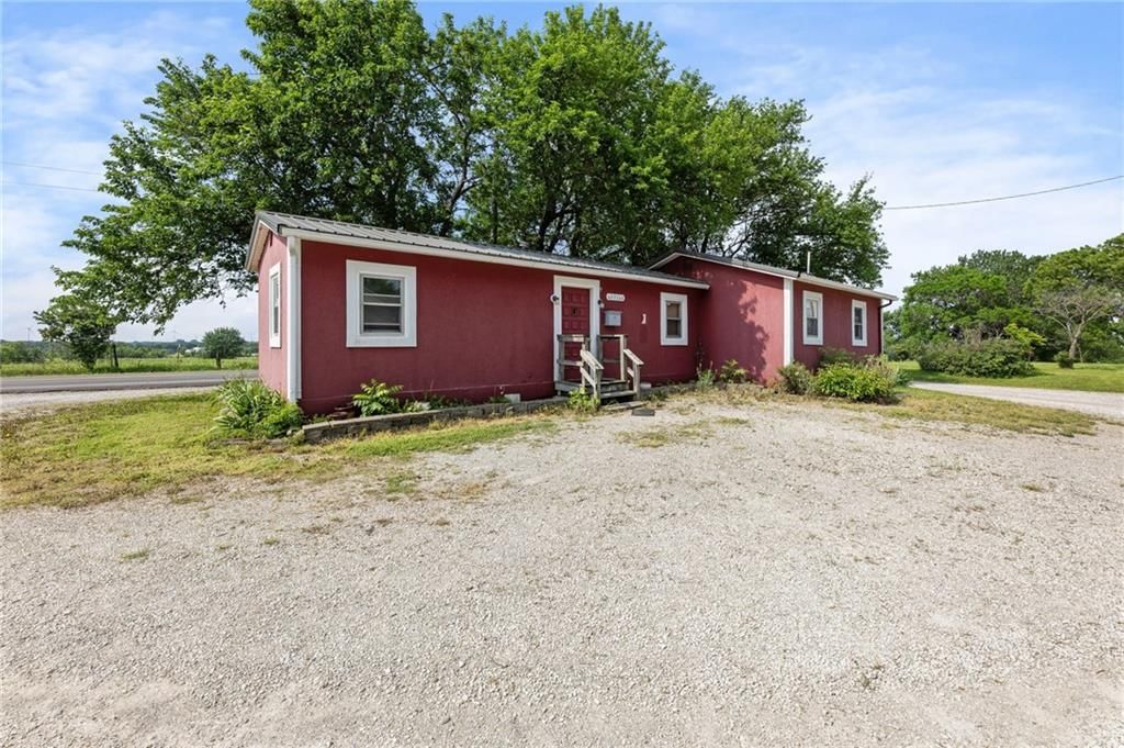 2118 31 Highway — photo 33