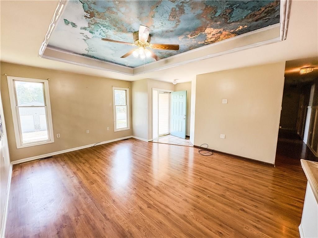 404 SW 7th Terrace — photo 4