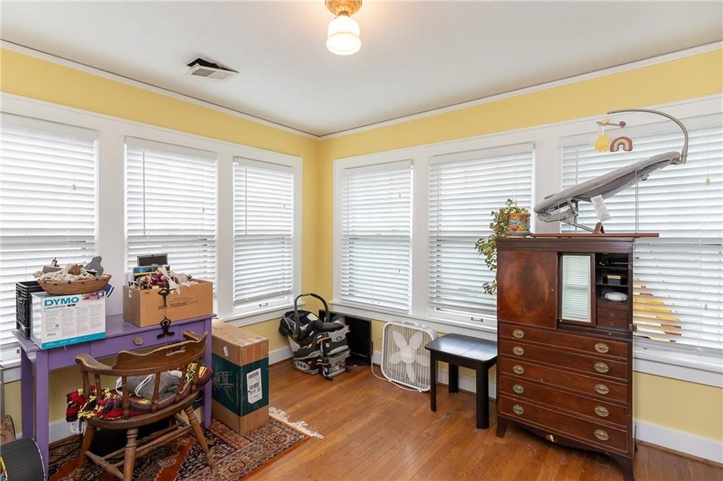 3723 Locust Street — photo 36