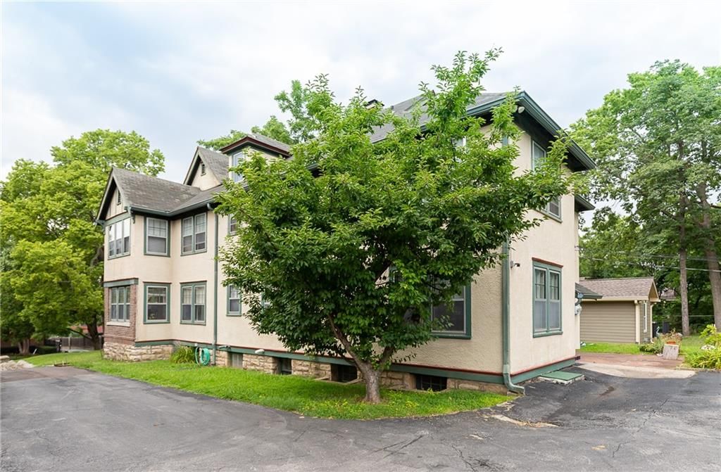 3723 Locust Street — photo 46