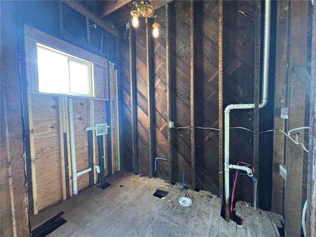108 S 19th Street — photo 17