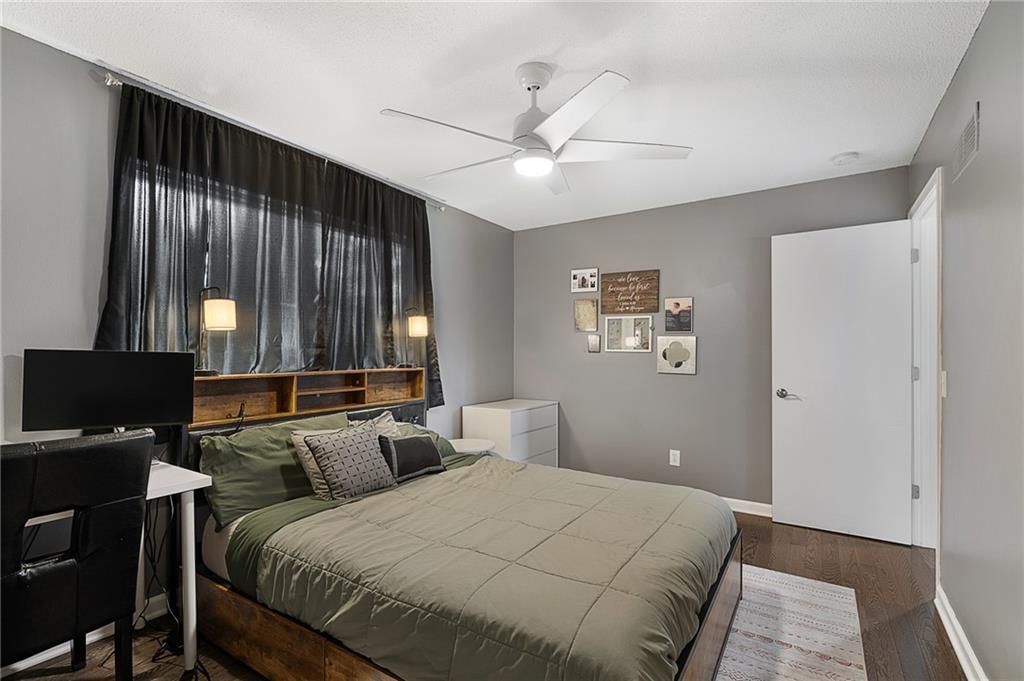 305 W South Street — photo 19