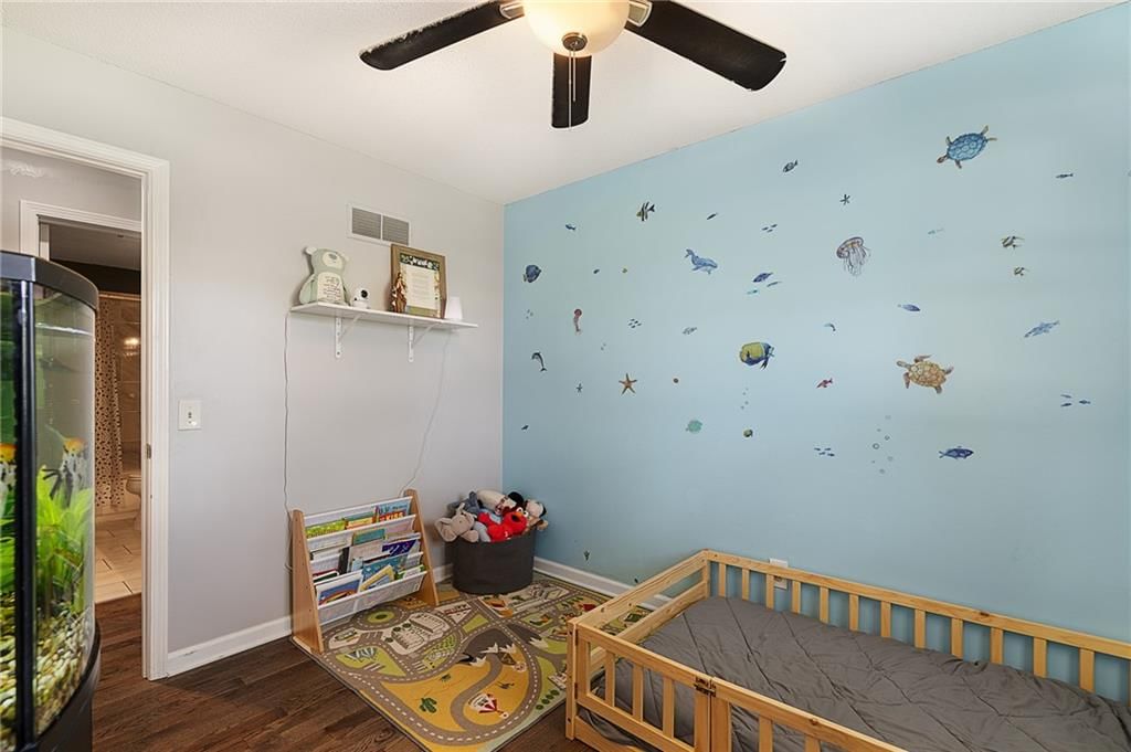 305 W South Street — photo 26