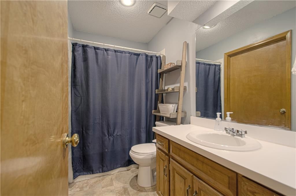 1023 E OAKVIEW Street — photo 19
