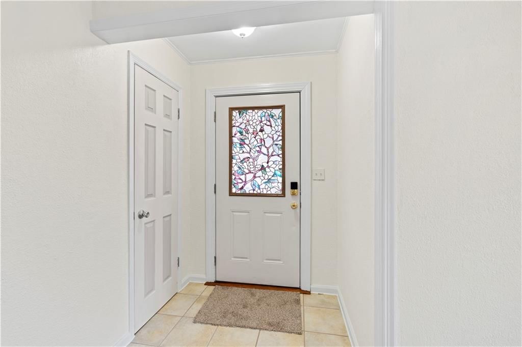 700 W Burton Street — photo 7