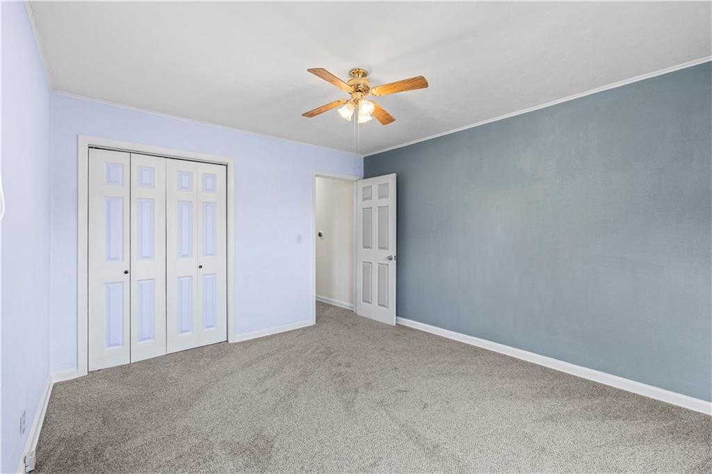 700 W Burton Street — photo 29