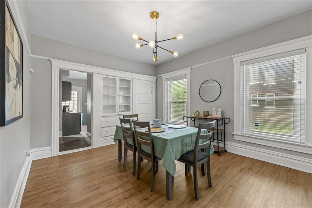 2329 Park Avenue — photo 4