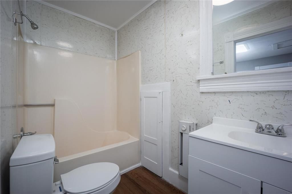 200 E Gay Street — photo 9