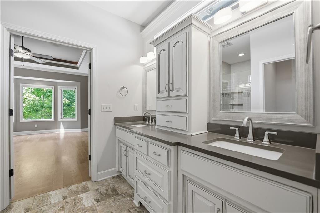 9892 Hollis Lane — photo 25