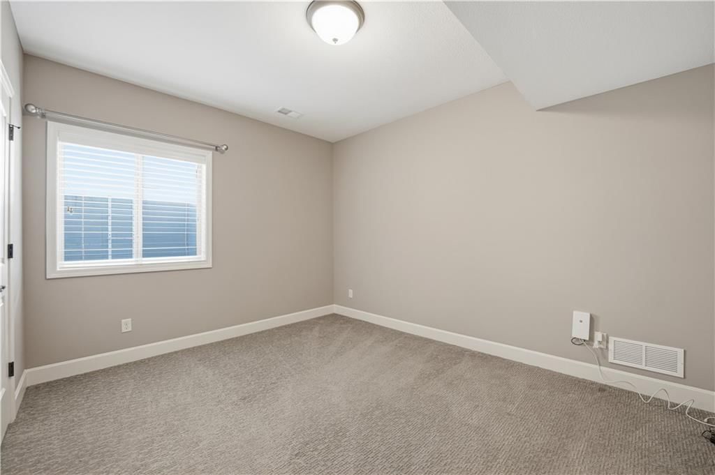 9892 Hollis Lane — photo 39