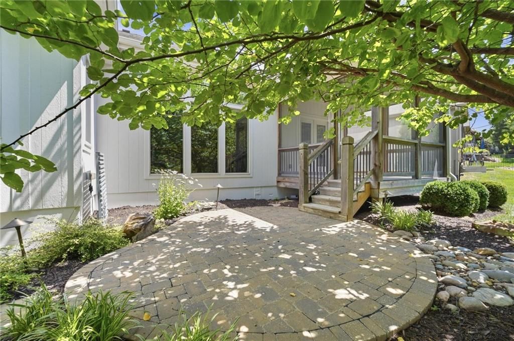 9892 Hollis Lane — photo 46