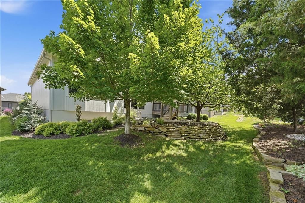 9892 Hollis Lane — photo 48