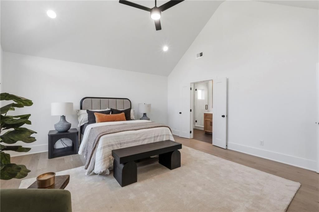 2517 Forest Avenue — photo 41