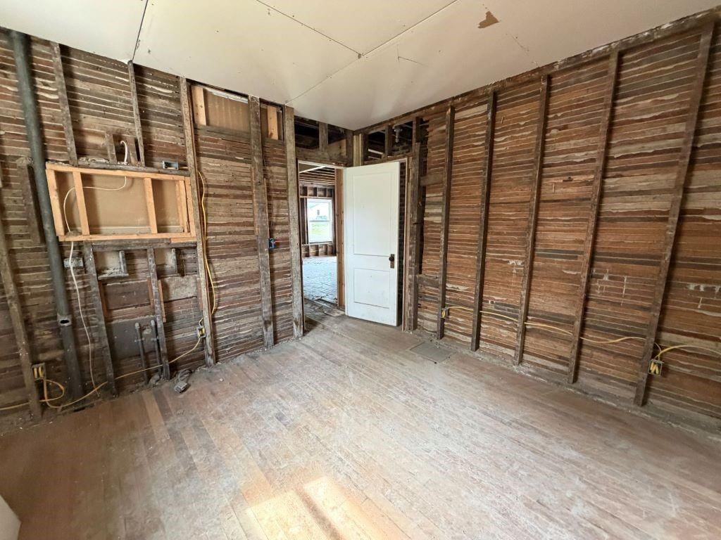 320 S Adams Street — photo 19