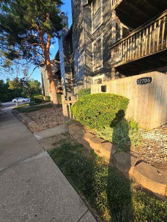 12706 W 110th Terrace — photo 31