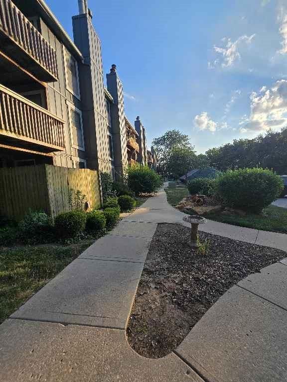 12706 W 110th Terrace — photo 32